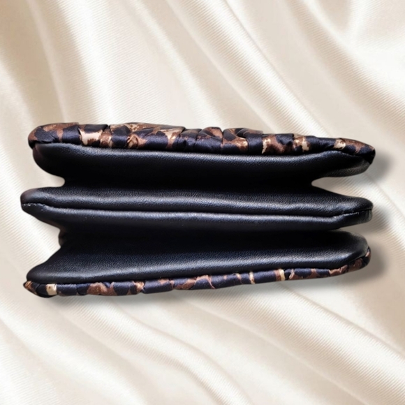 Henri Bendel Coin Pouch - Picture 7 of 13